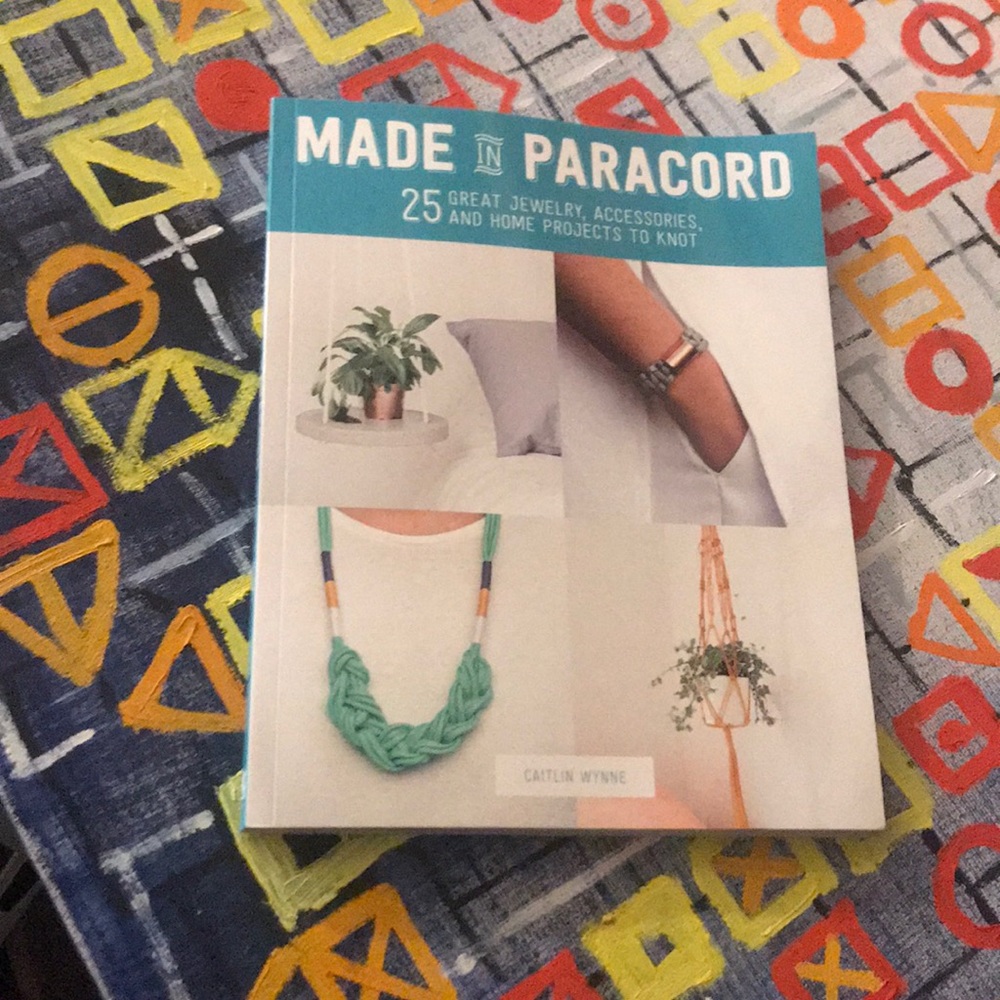 Made in Paracord Book